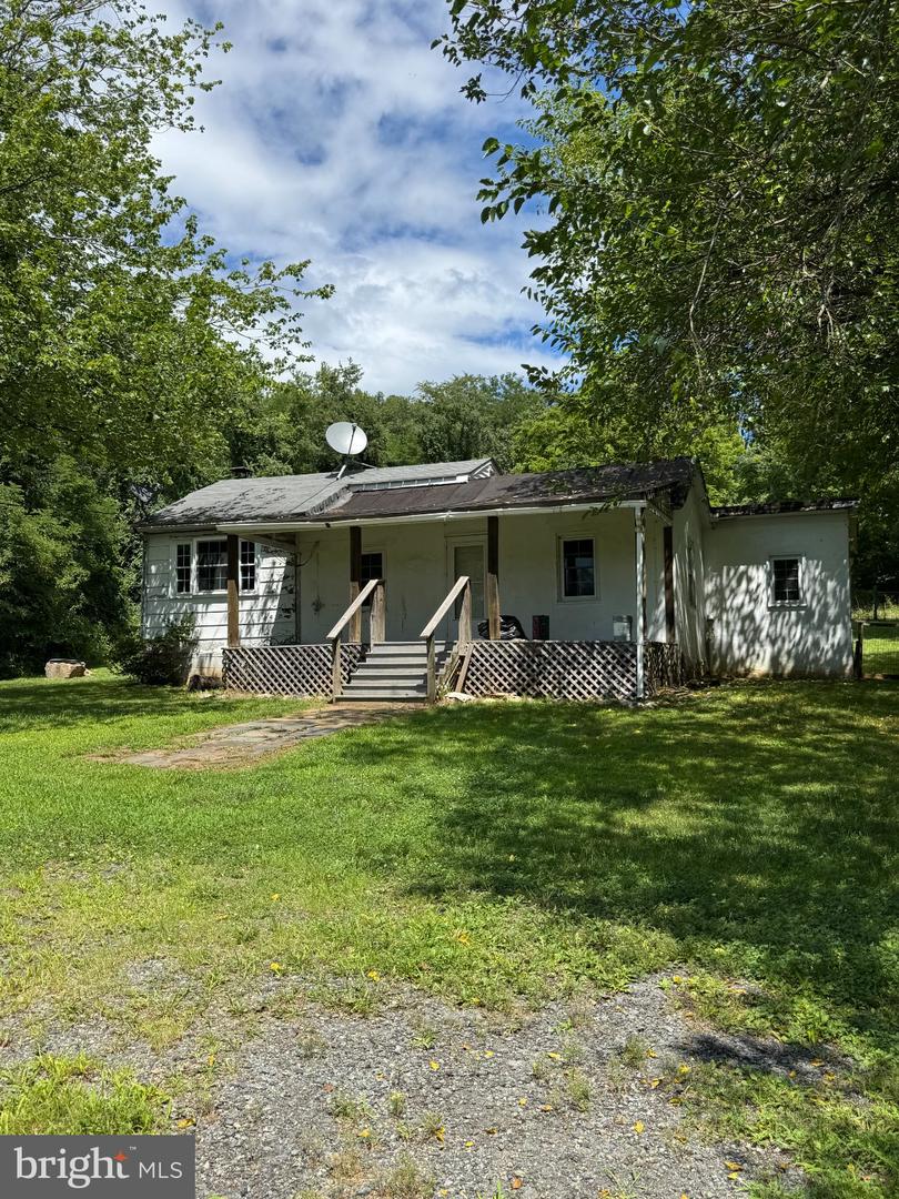 3847 Leeds Manor Rd — photo