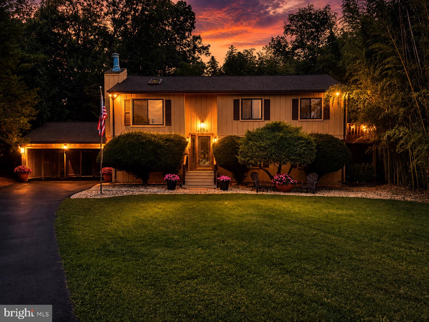 4368 Sunset Ct — photo