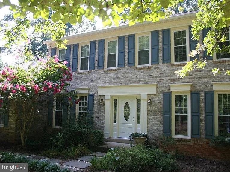 7140 Chesterfield Dr — photo