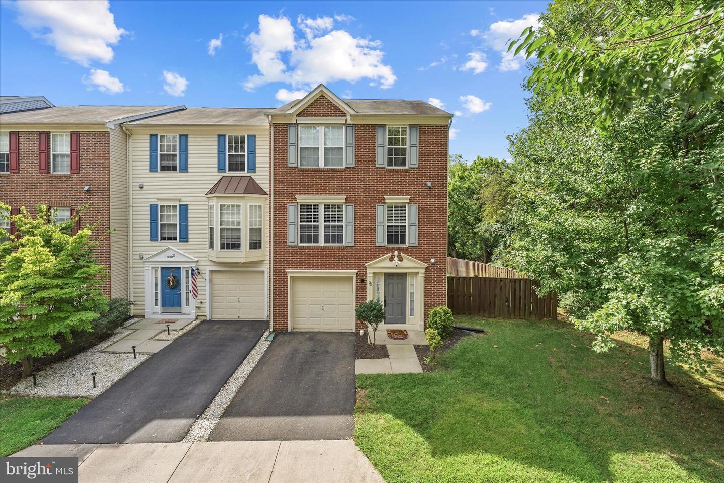 22 Kingsbridge Ct. — photo