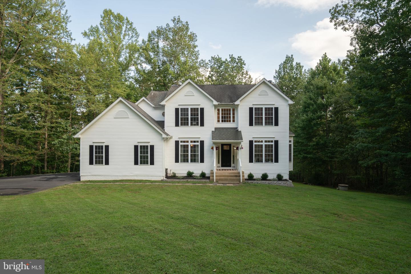 4749 Greene Love Ln — photo