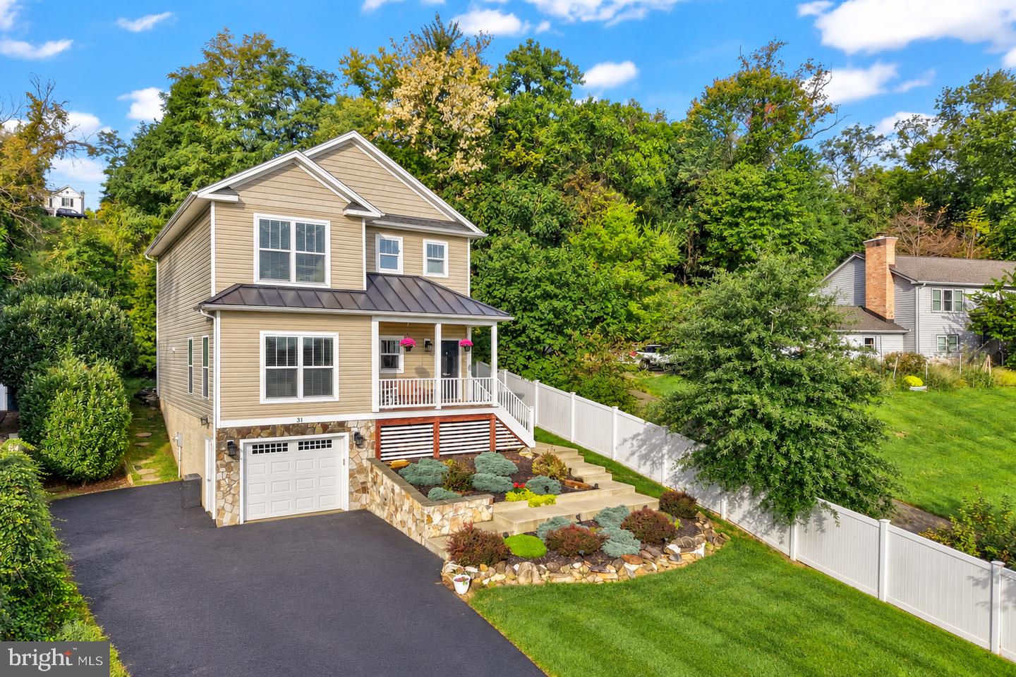 31 Boundary Ln — photo