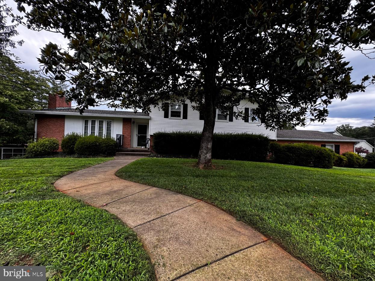 7260 Mosby Dr — photo
