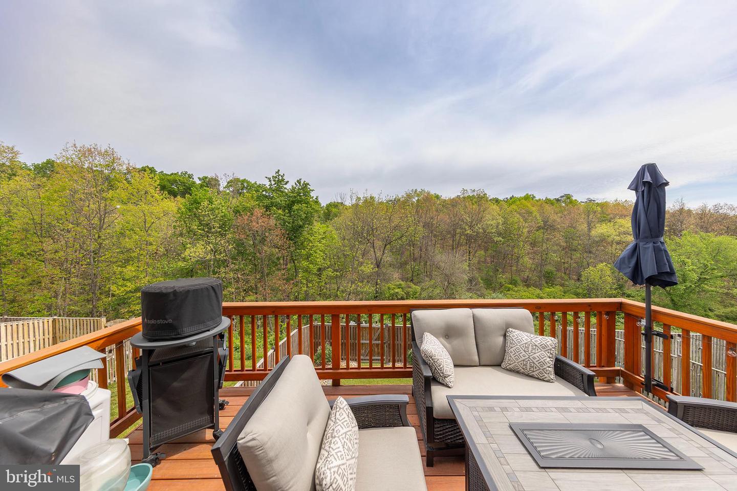 241 Patchwork Dr — photo