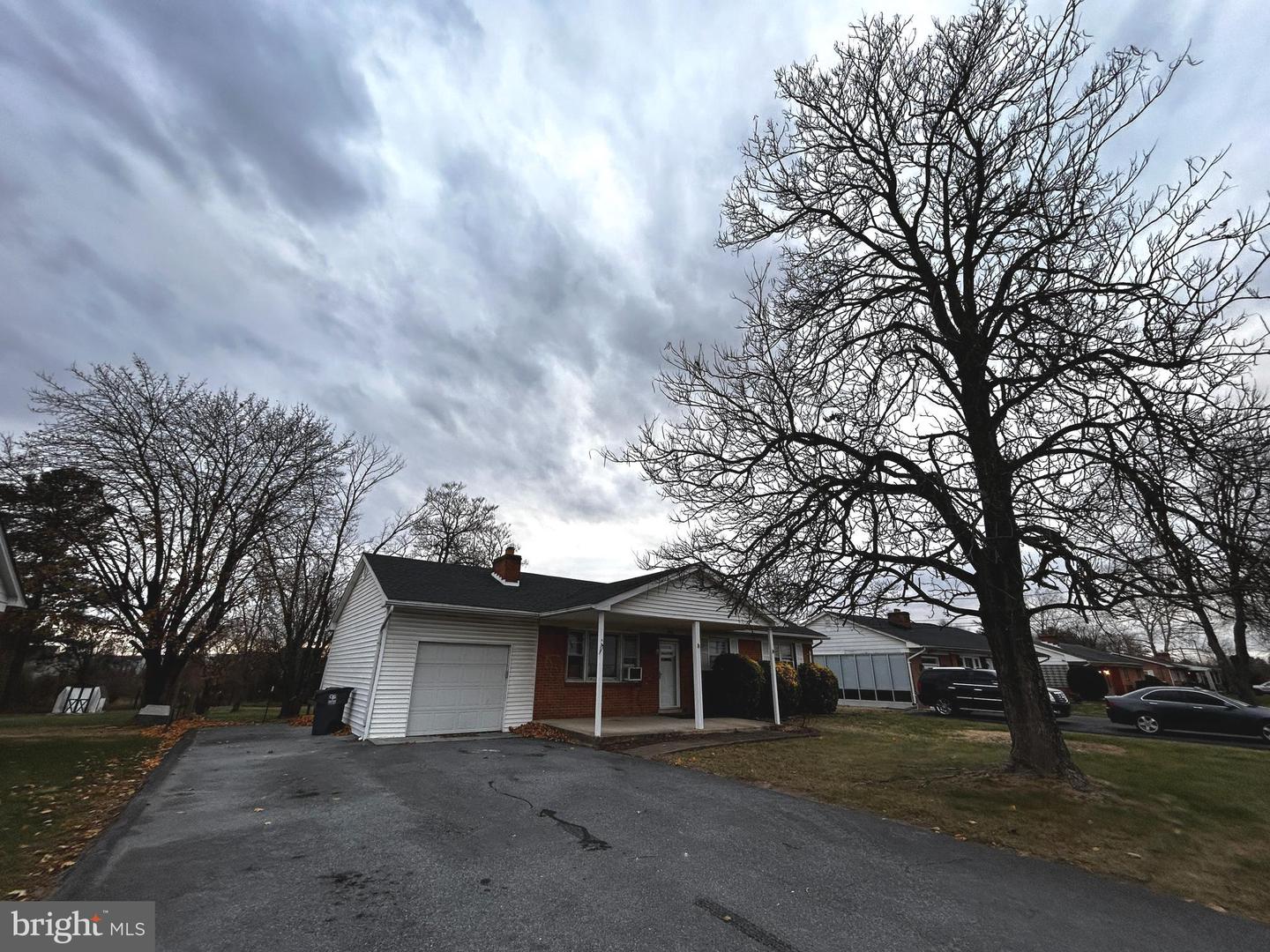 760 Jordan Springs Rd — photo