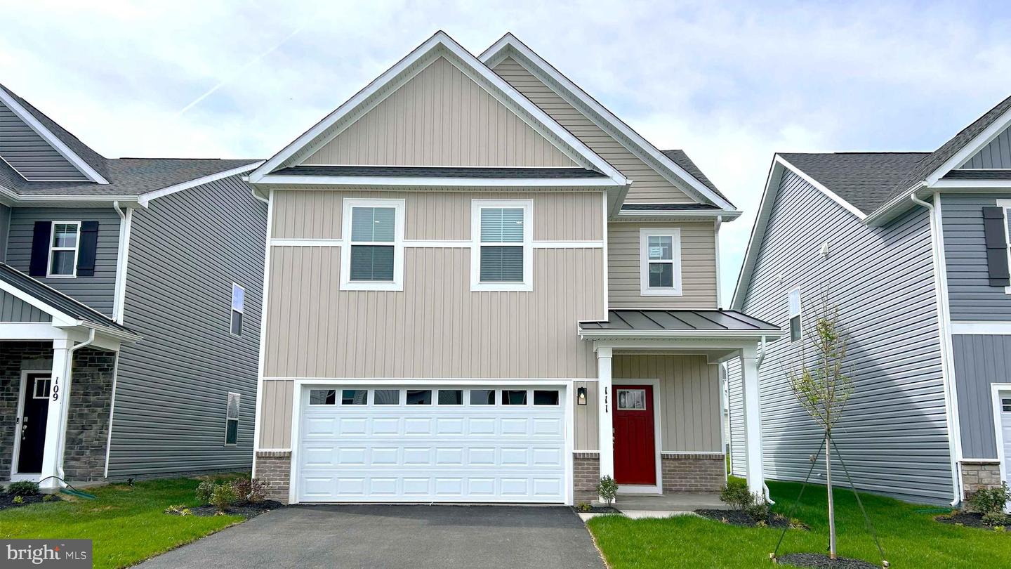 136 Wappinger Ter — photo