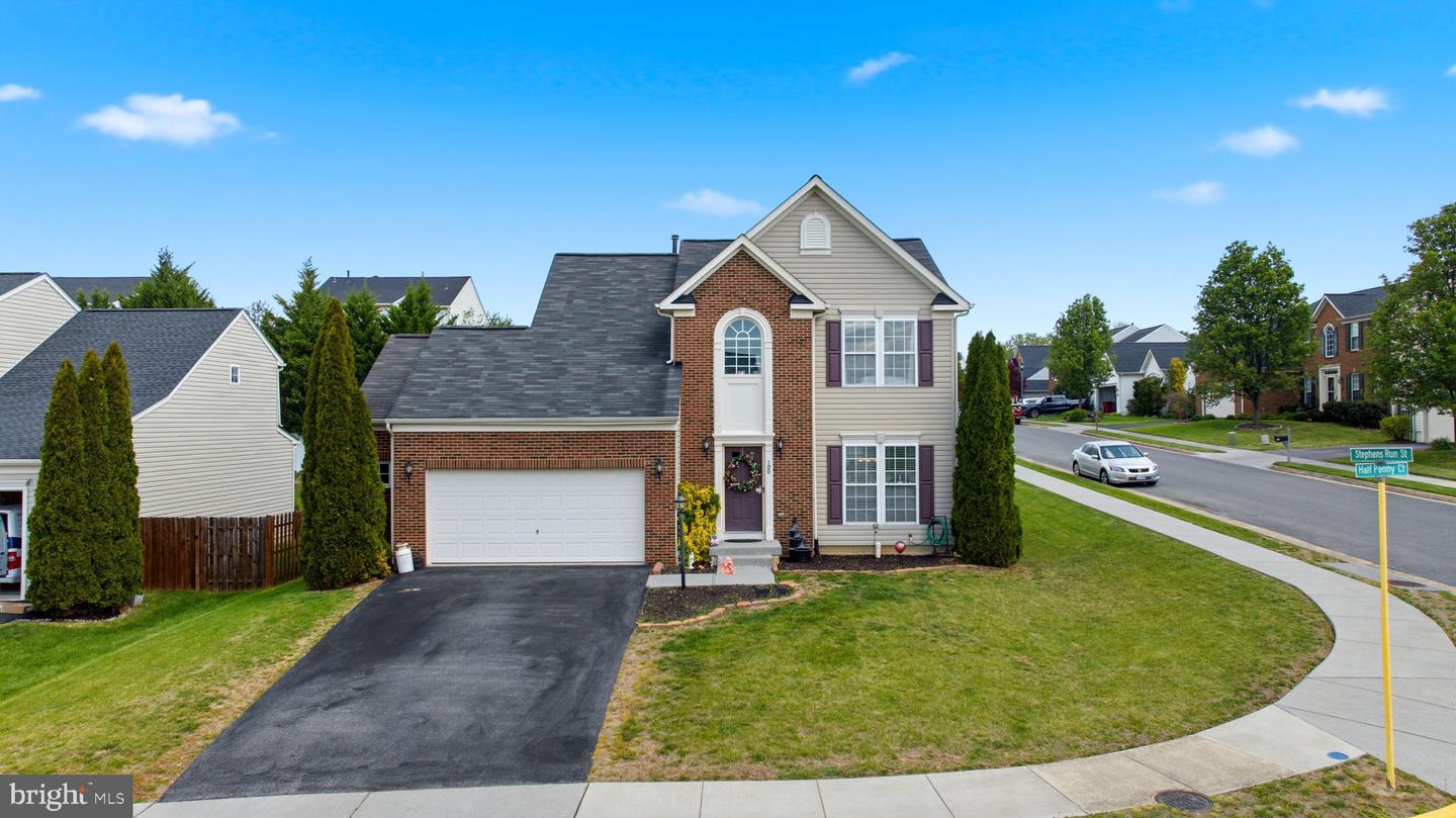 100 Half Penny Ct — photo
