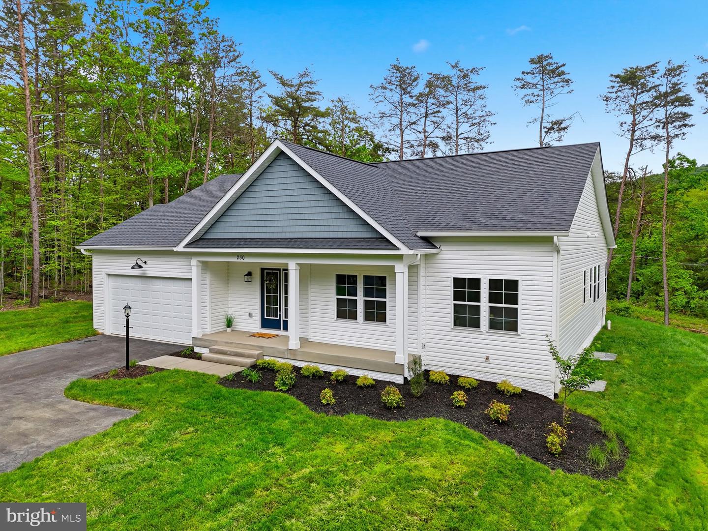 230 Tranquil Wood Ln — photo