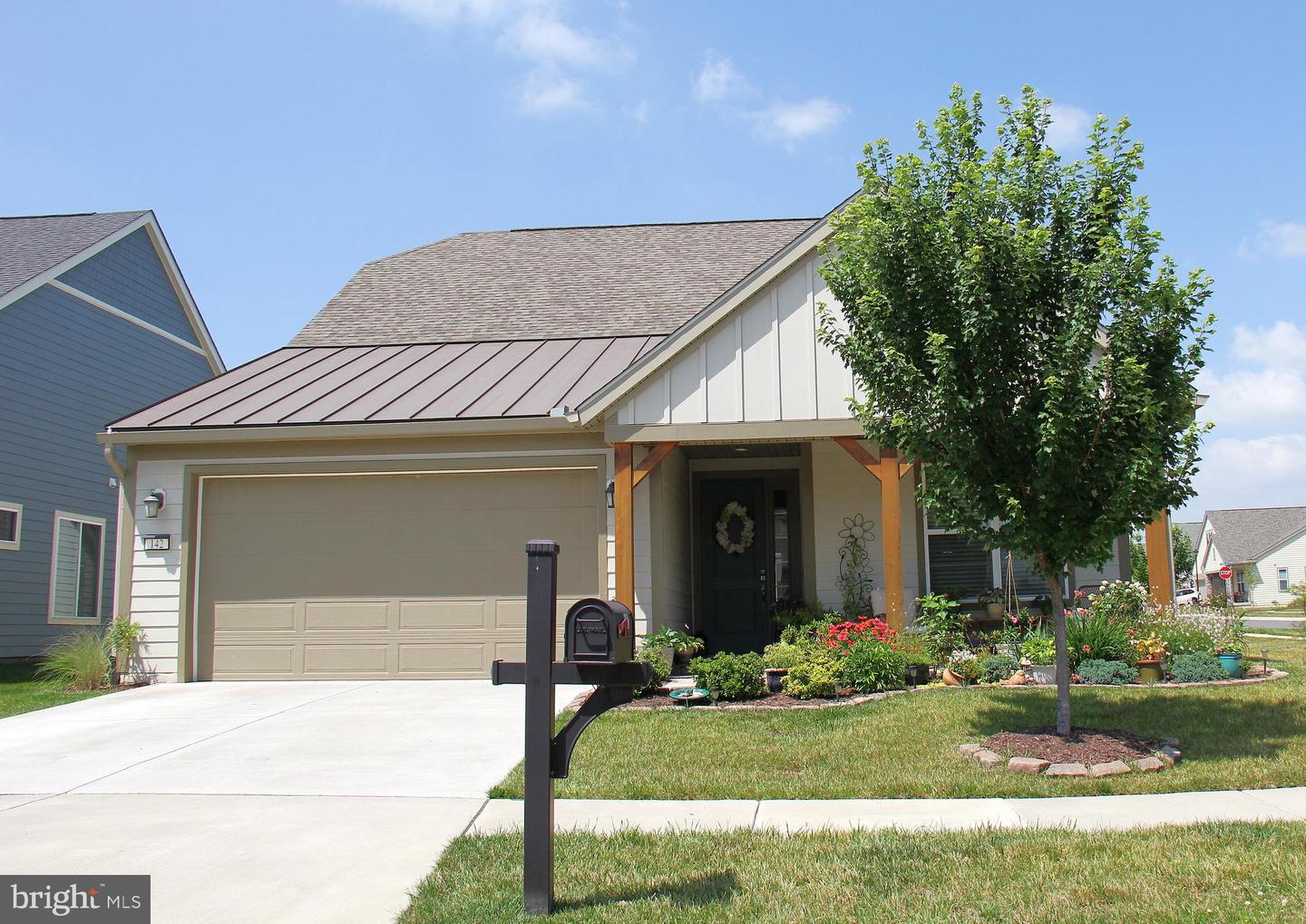 142 Milkweed Dr — photo