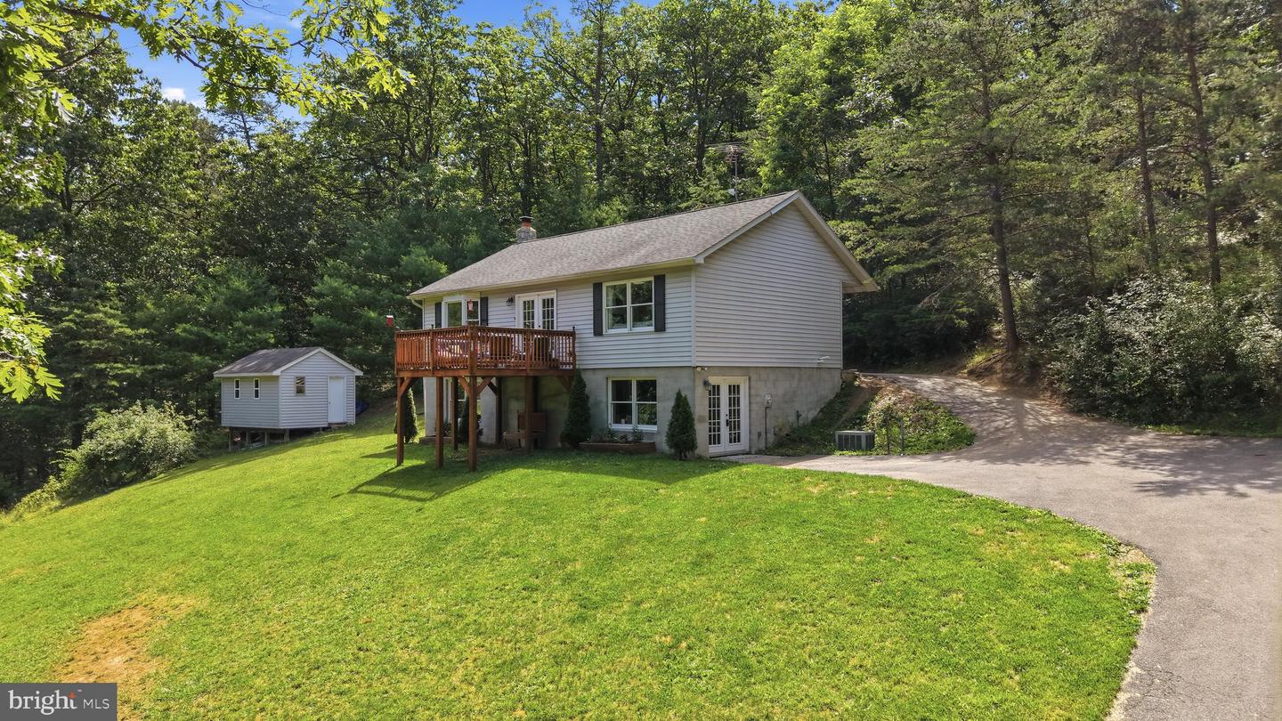 1210 Logger Dr — photo