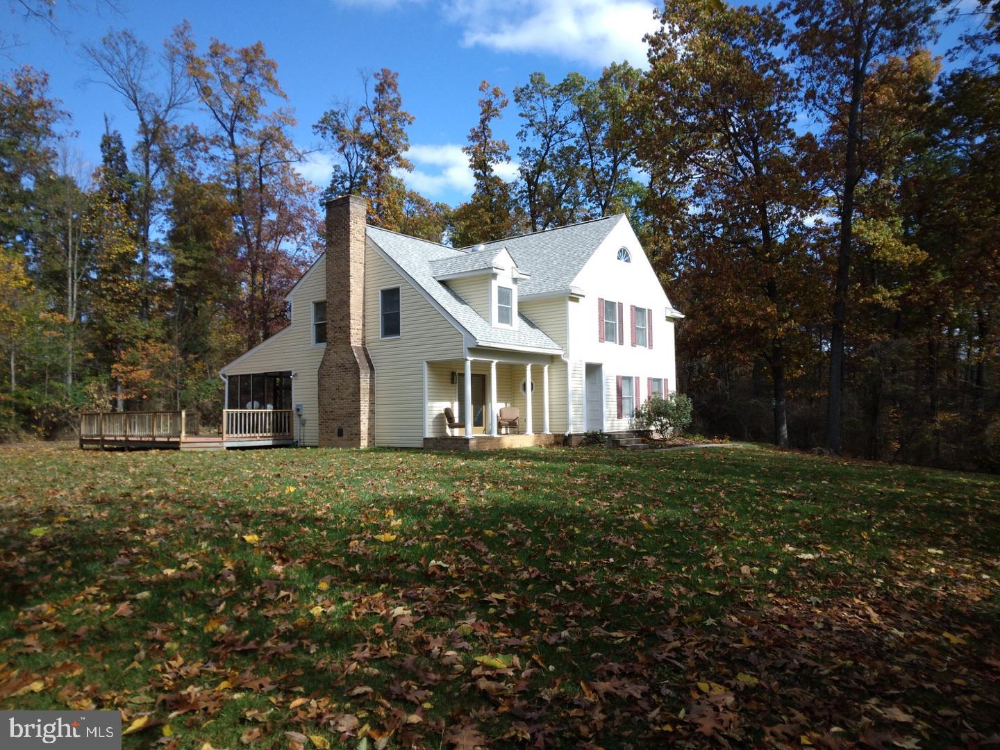 241 Oak Hill Dr — photo