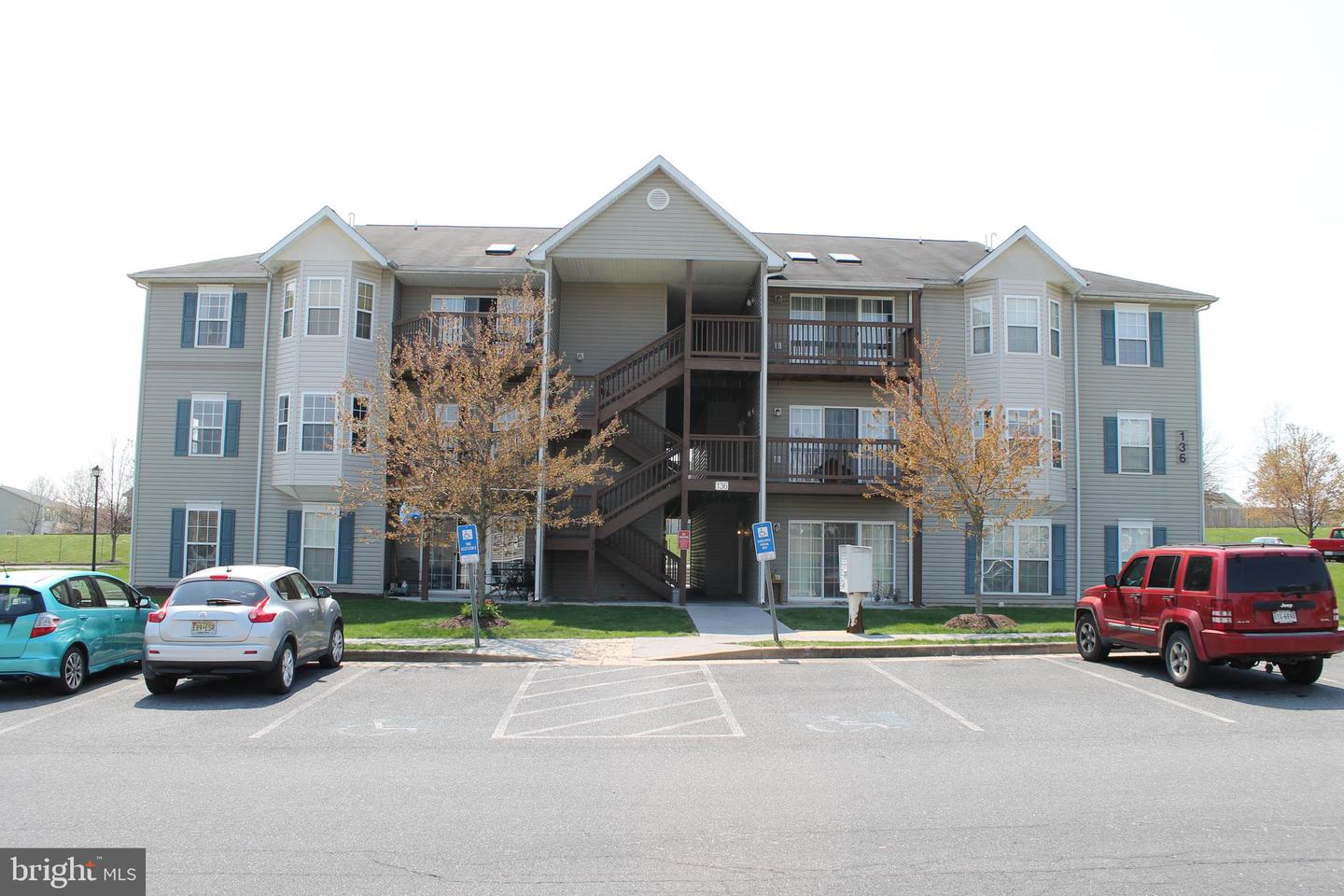 136-6 Brookland Ct #6 — photo