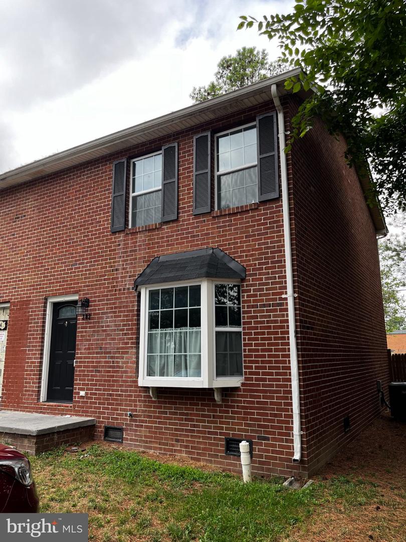 202 Carroll Dr — photo