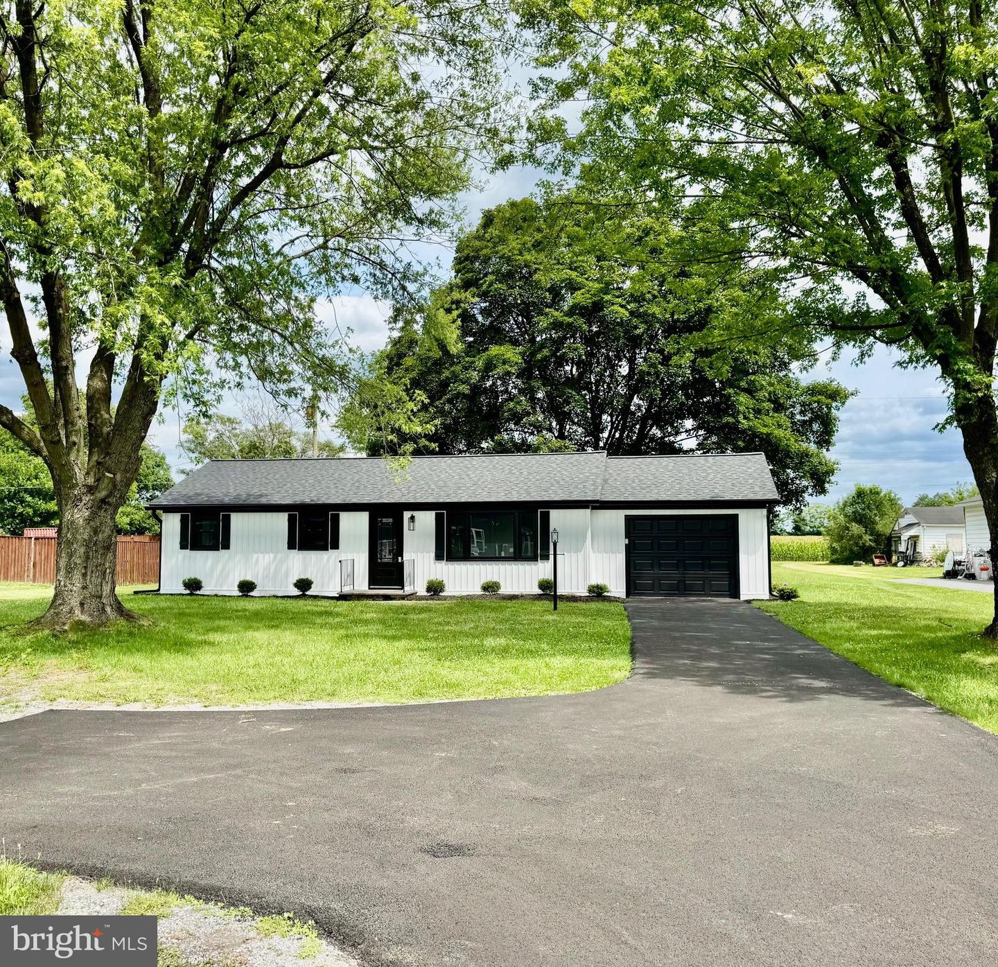 4400 Martinsburg Pike — photo