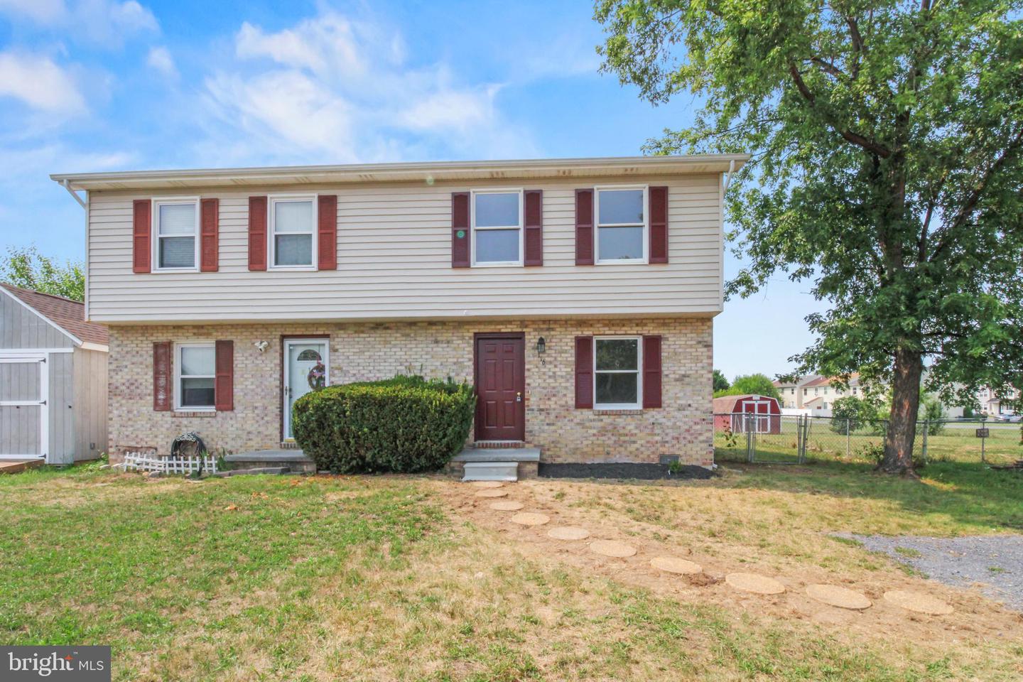116 Pocono Pl — photo