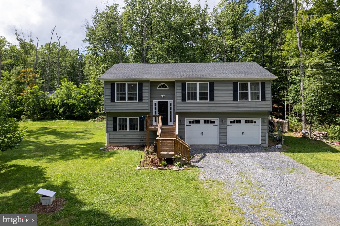 204 Cougar Trl — photo