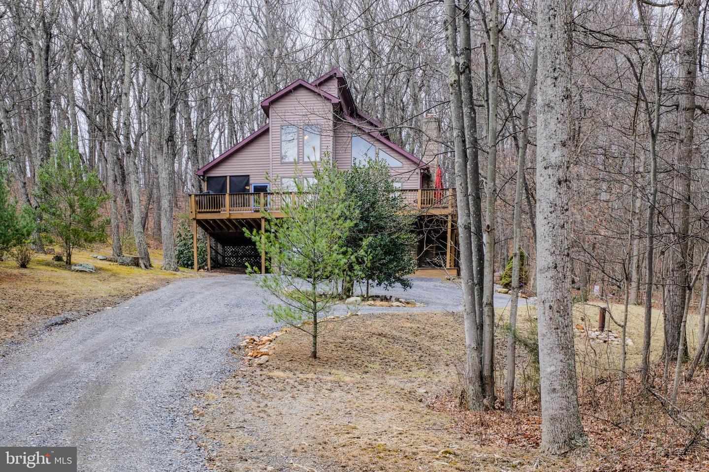 642 Paddys Run Rd — photo