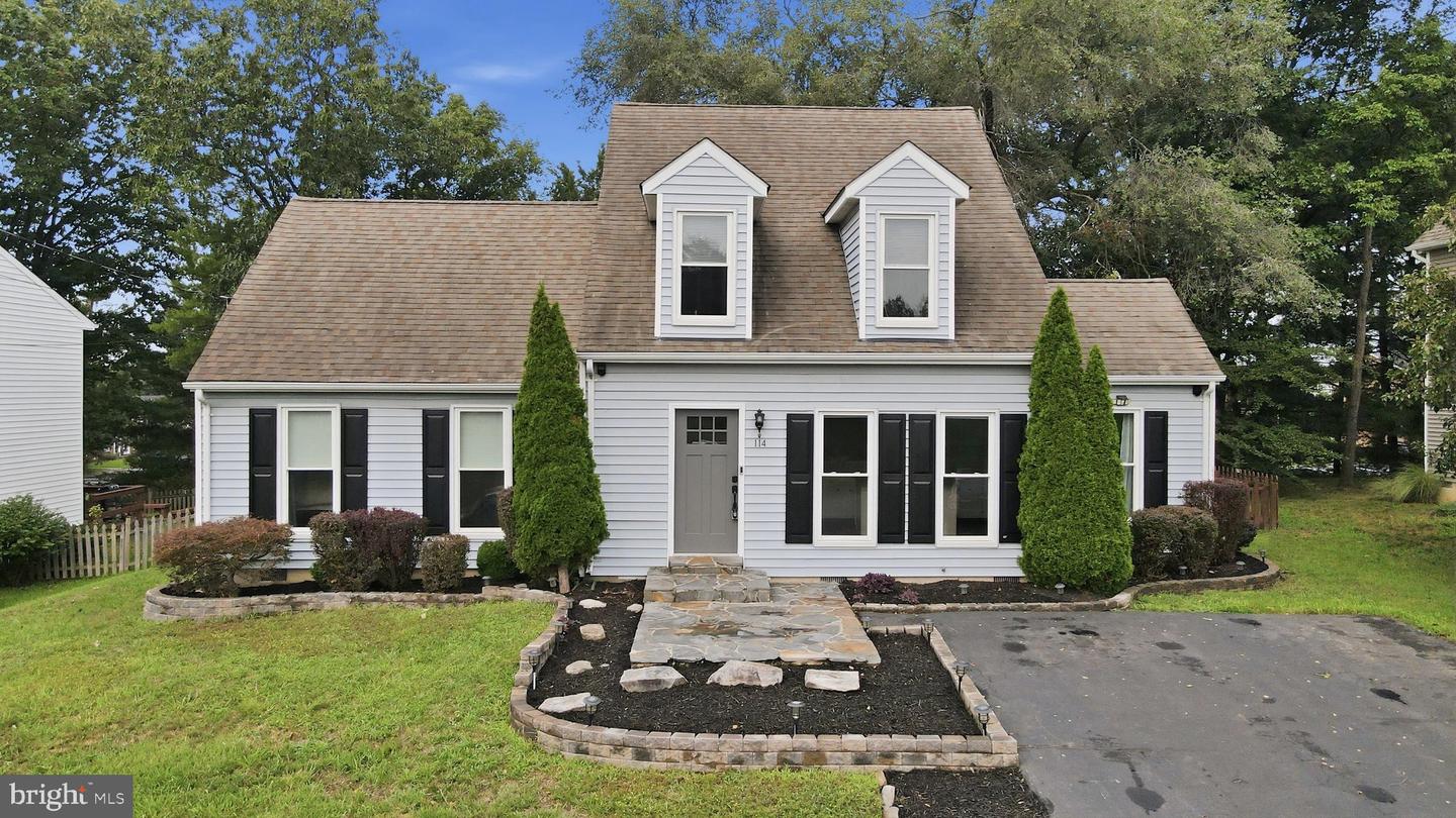 114 Windcrest Cir — photo