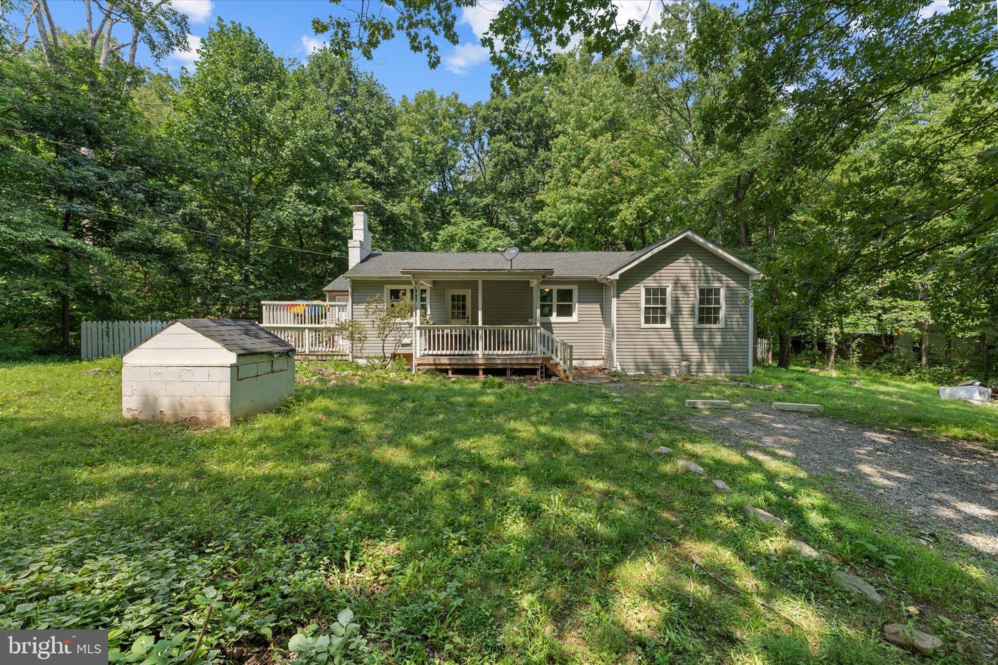 611 Fawn Dr — photo