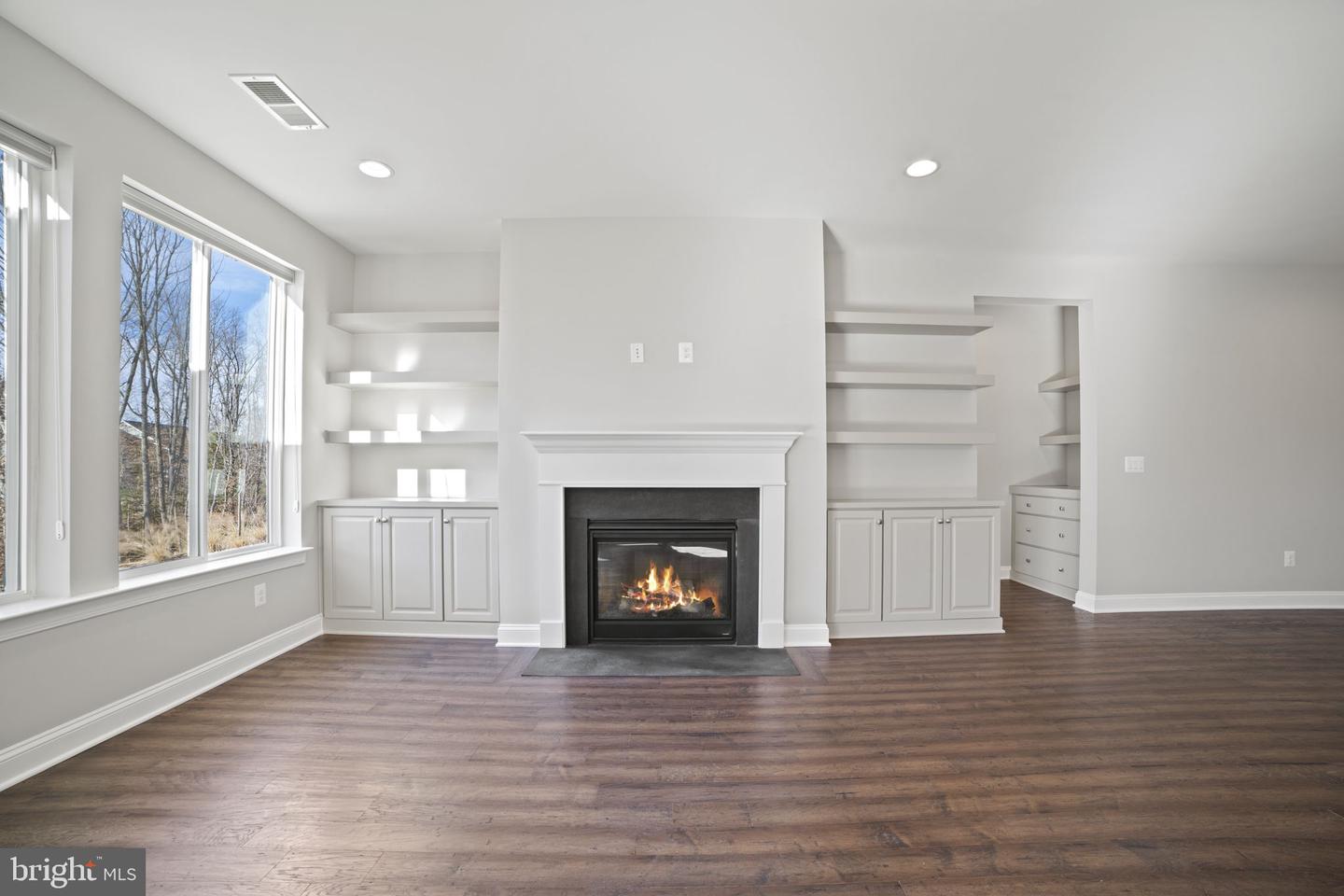 120 Nuthatch Dr — photo