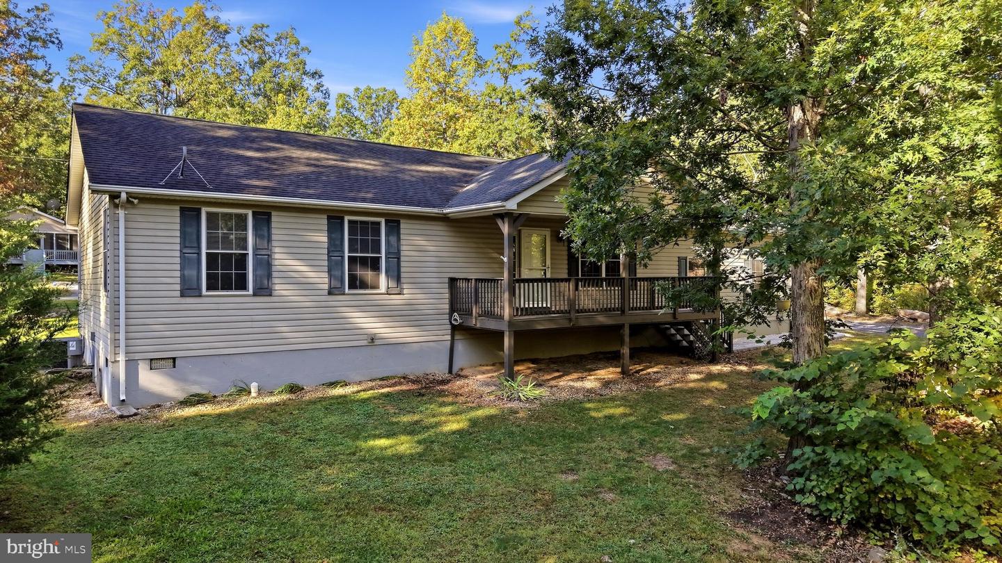 307 Mountain Falls Blvd — photo