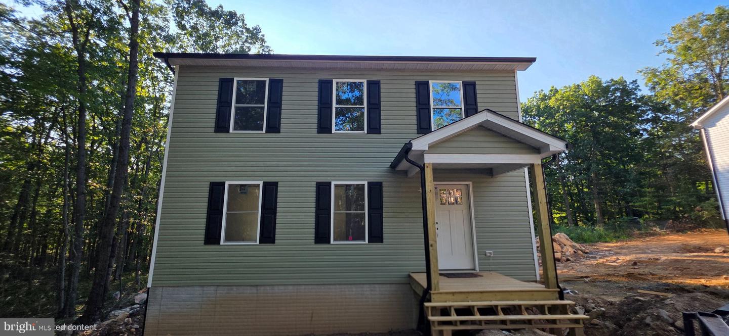 904 Panther Dr — photo