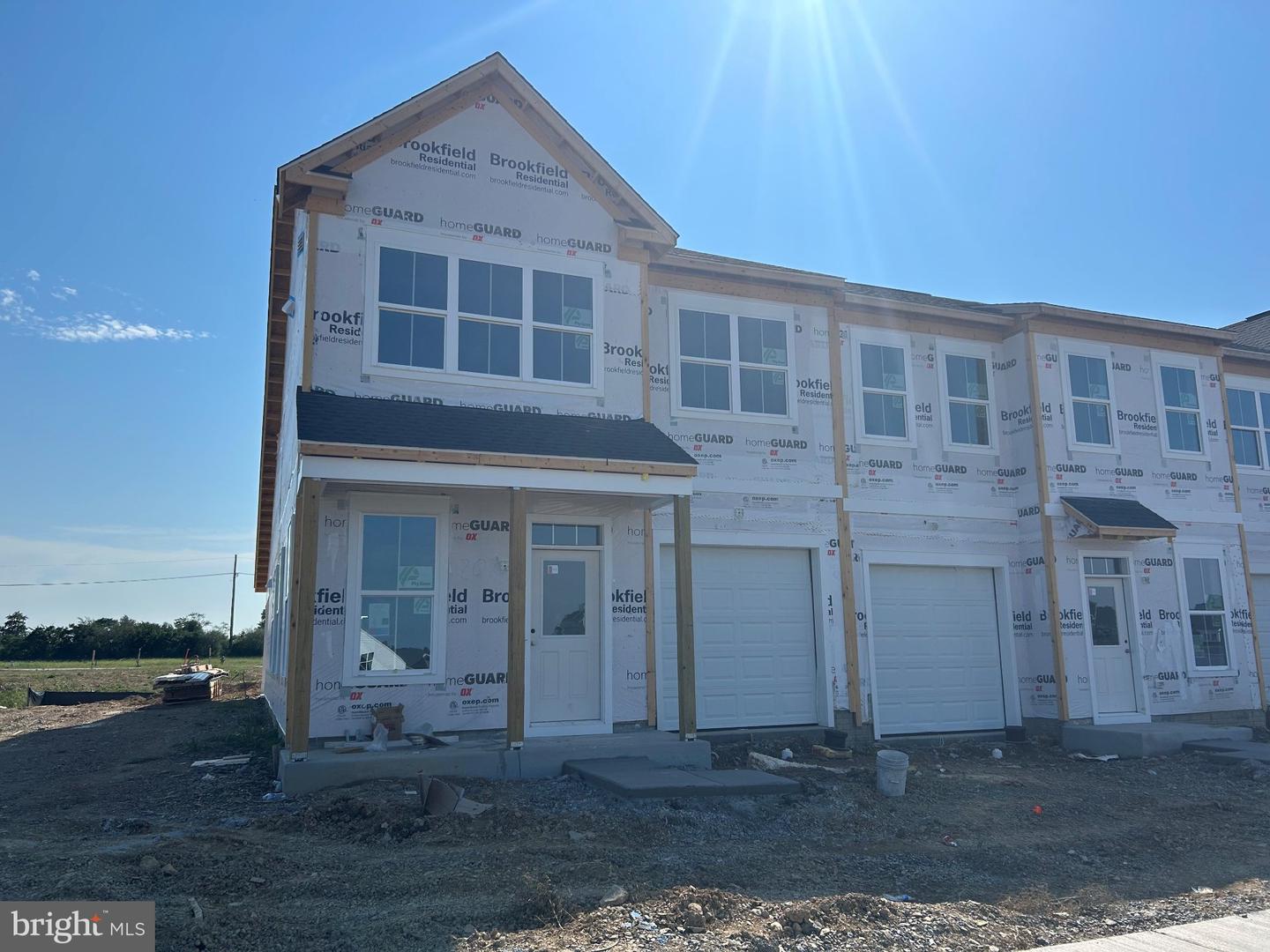 422 Granite Ridge Dr — photo