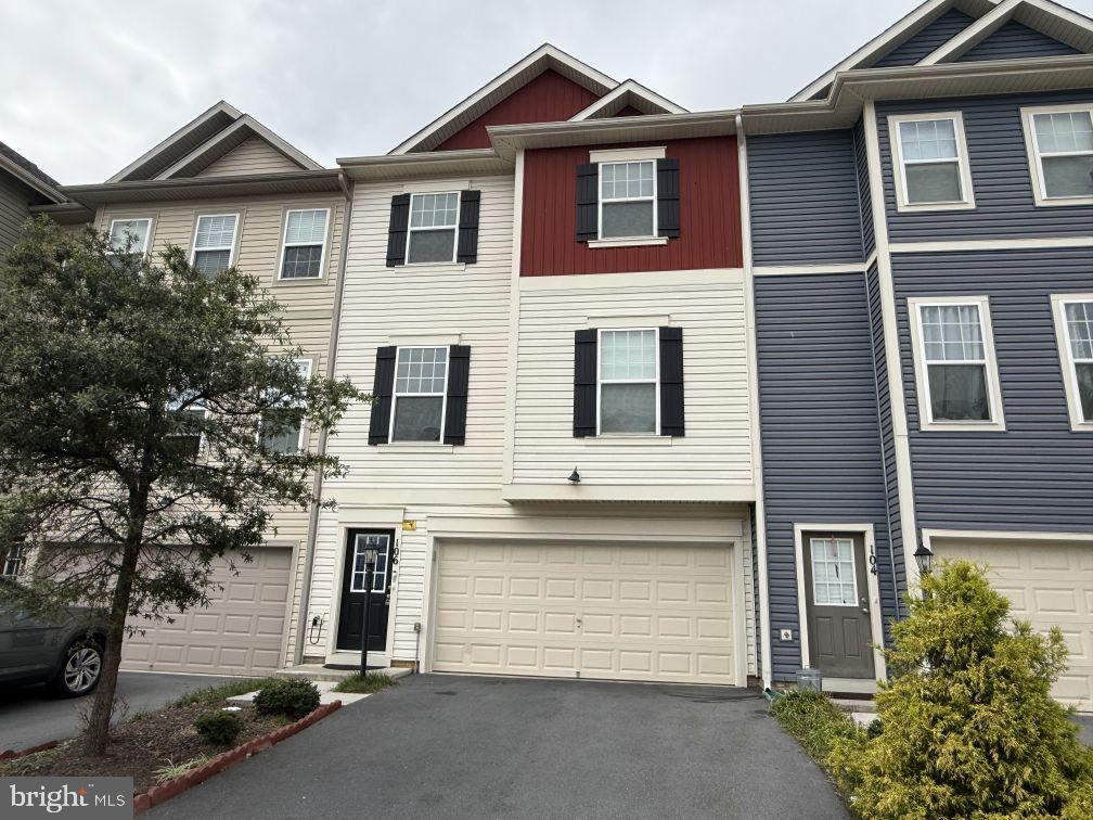 106 Halo Ct — photo