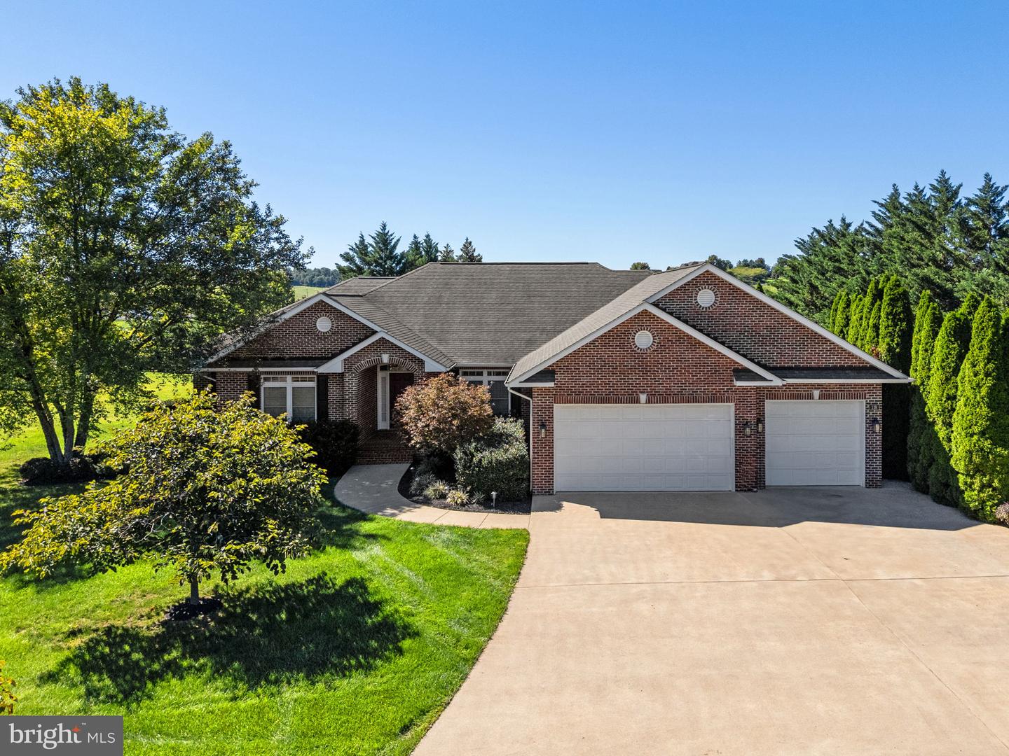 119 Cheifton Pl — photo