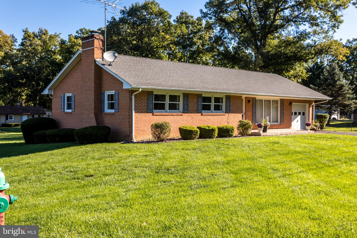 1033 Tasker Road, Stephens City, VA 22655 — photo 2