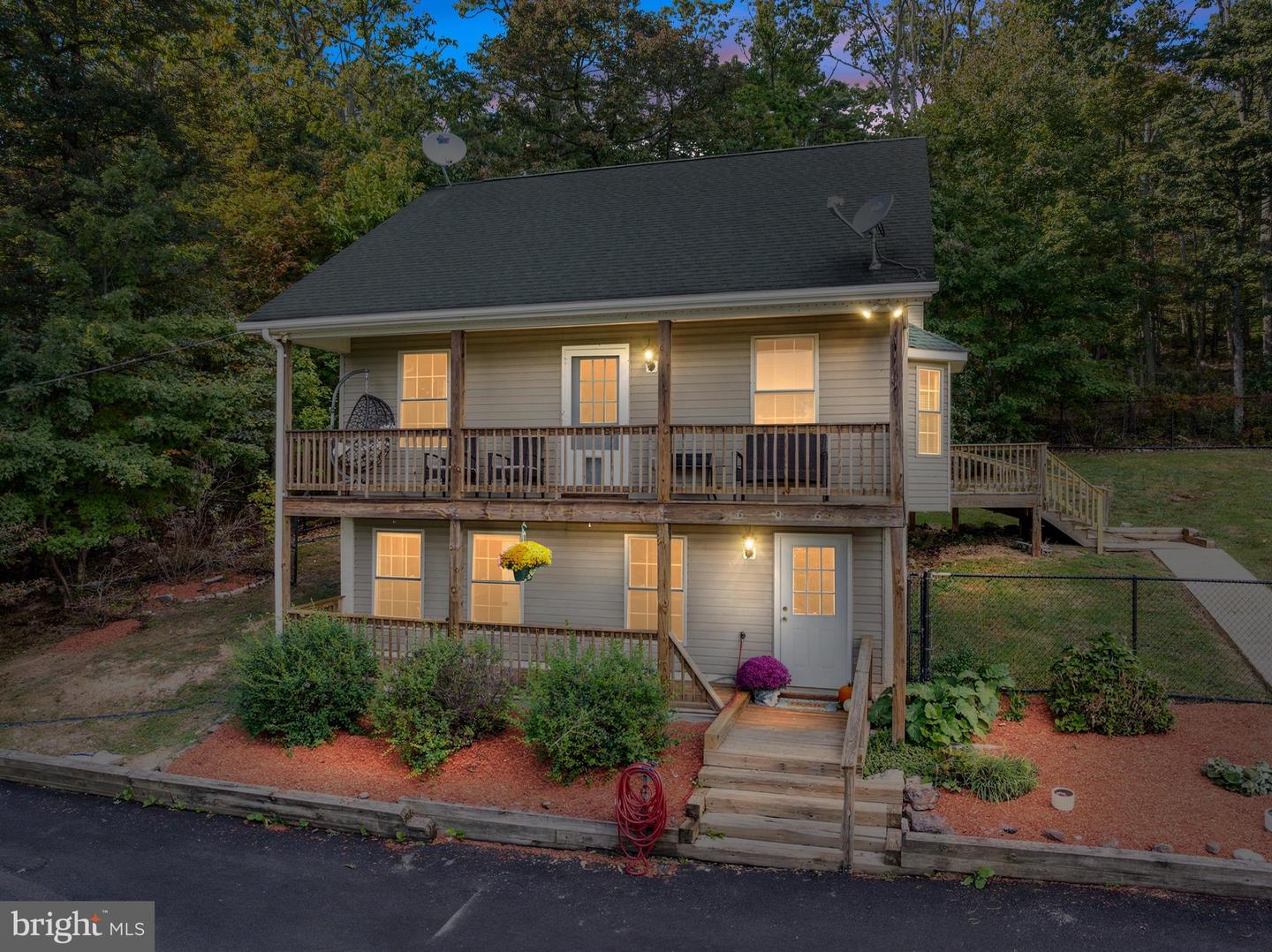 606 Elk Trl — photo