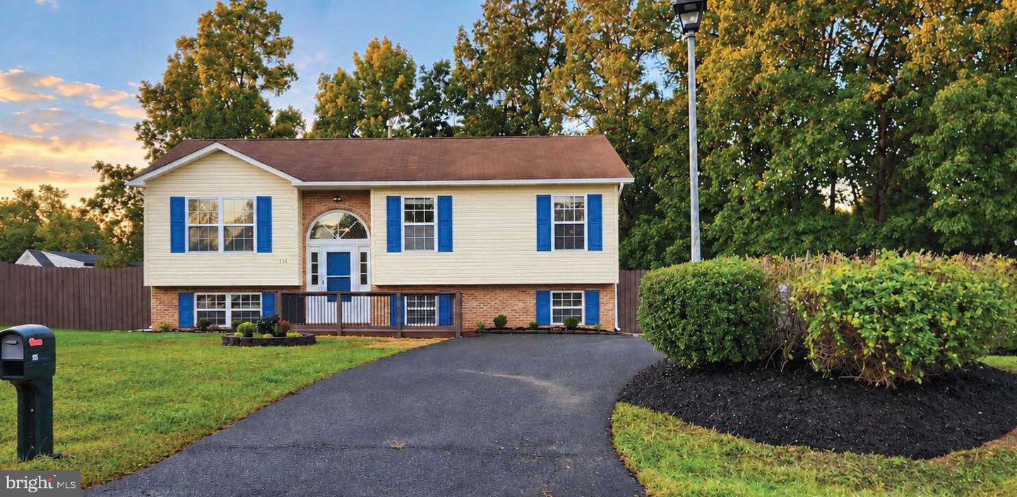 115 Ware Pl — photo