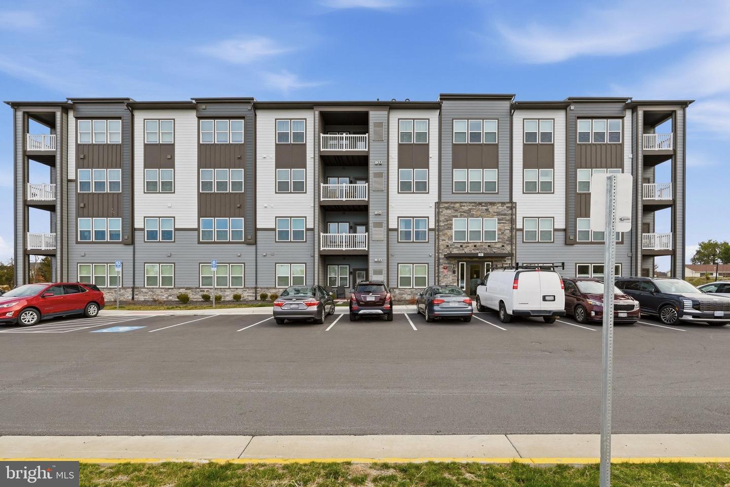 151 McCormick Circle #105 — photo