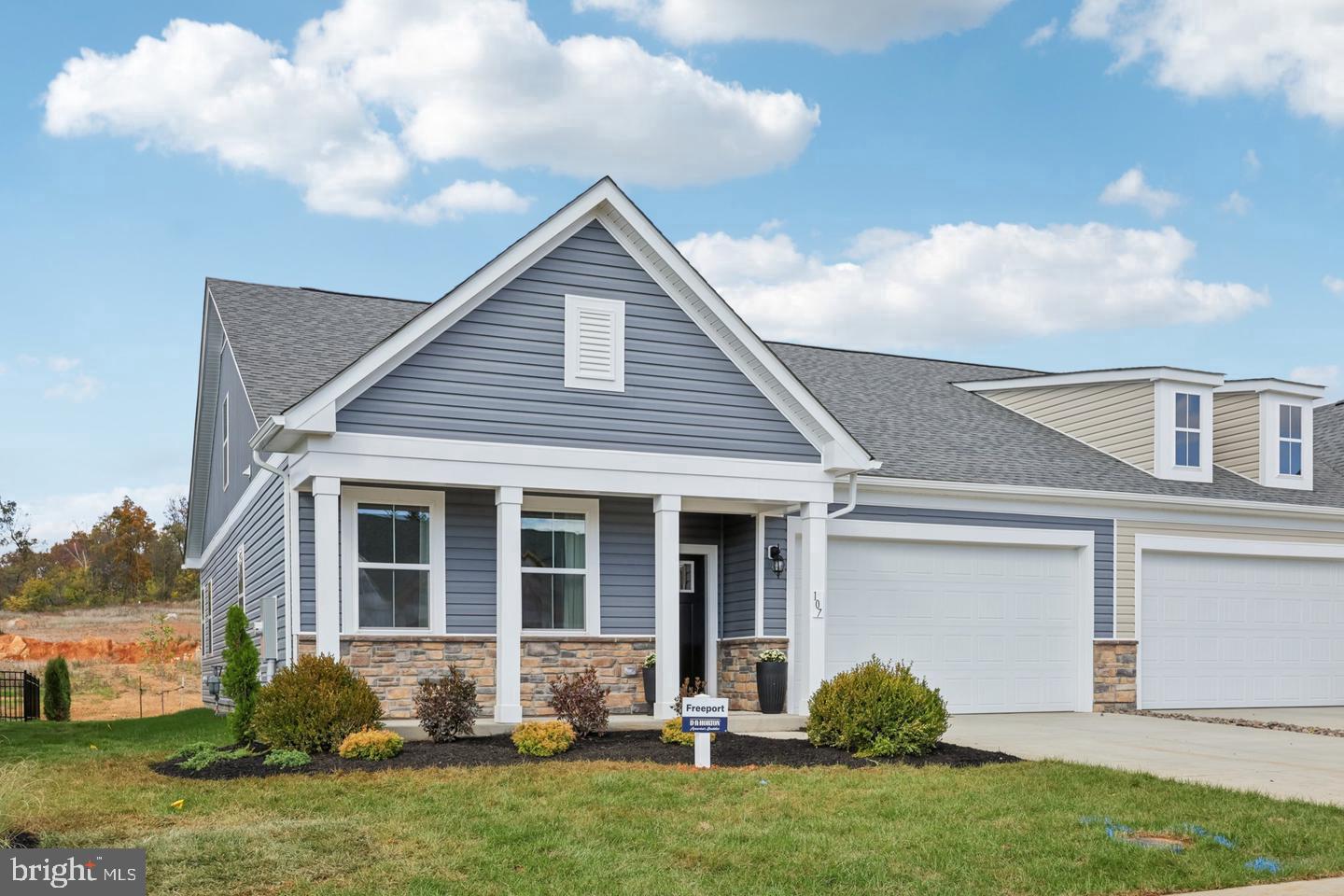 137 Trellis View Ln — photo