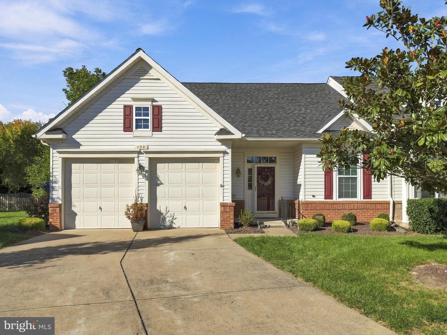 130 Shumard Ct — photo