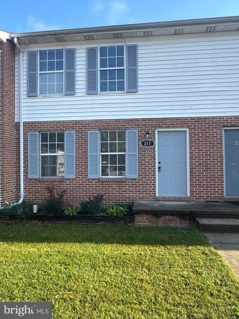 217 Buckingham Dr — photo