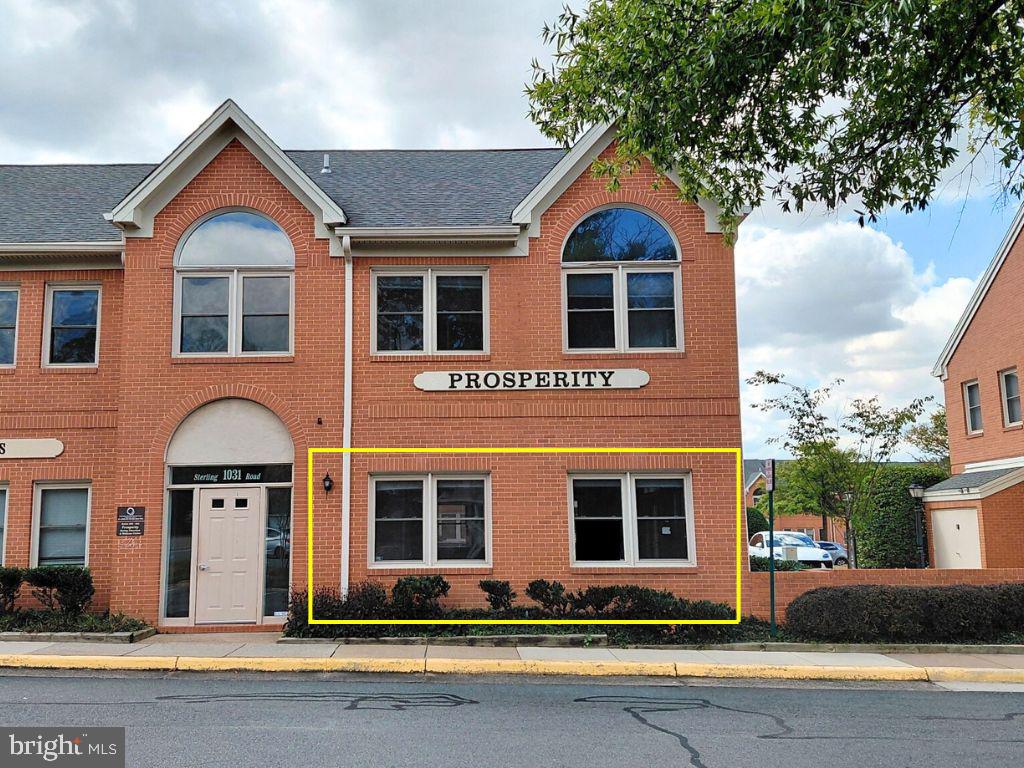 1031 Sterling Rd #104 — photo