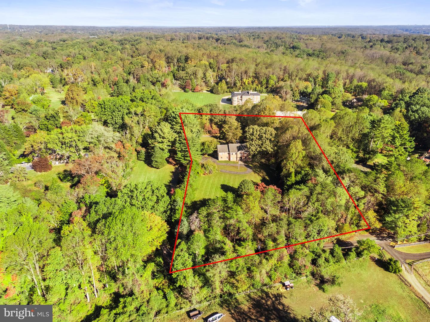 9200 Falls Run Rd — photo