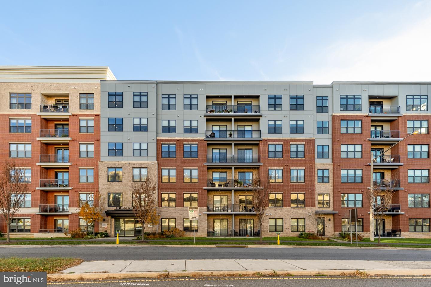 9555 Saintsbury Dr #503 — photo
