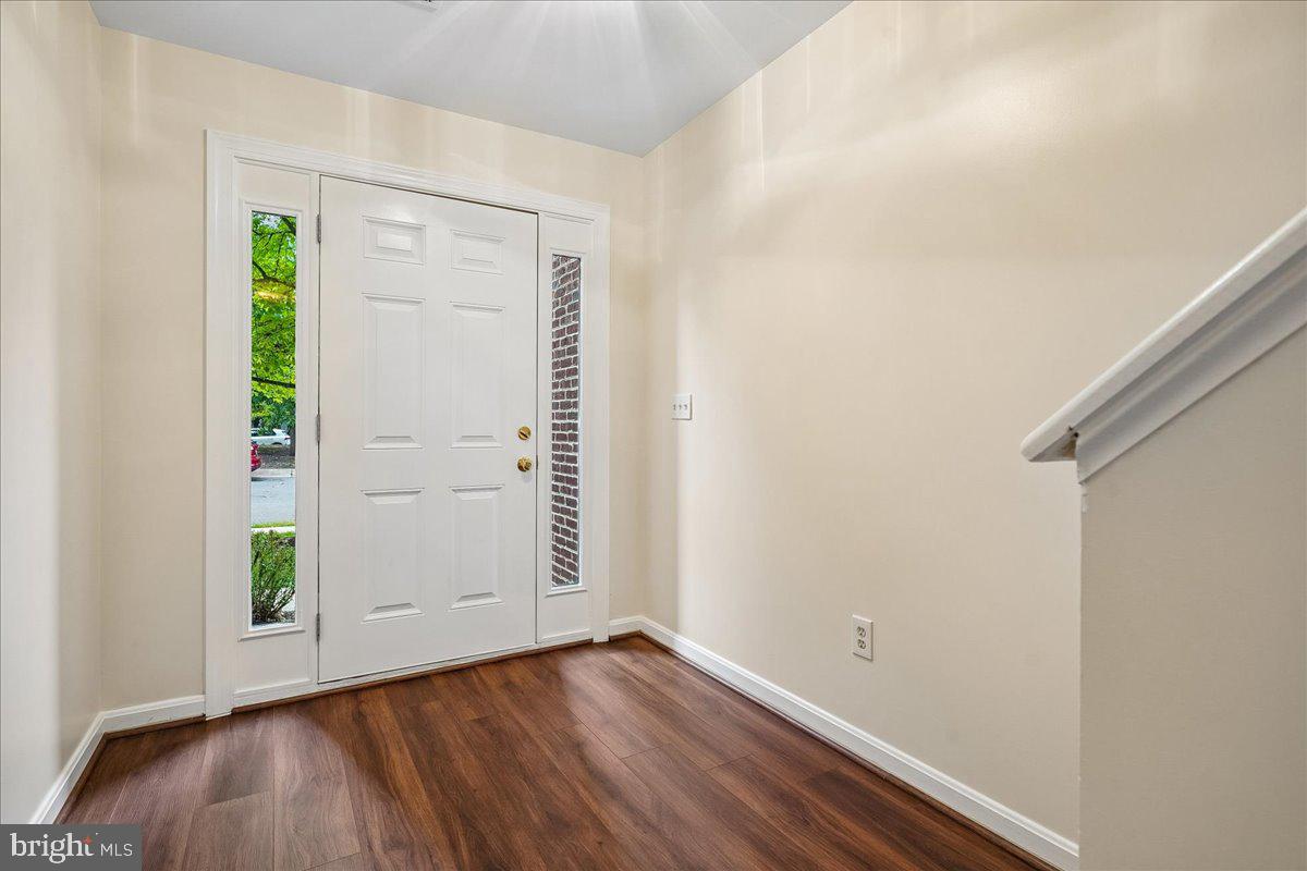 1711 Blue Flint Ct — photo
