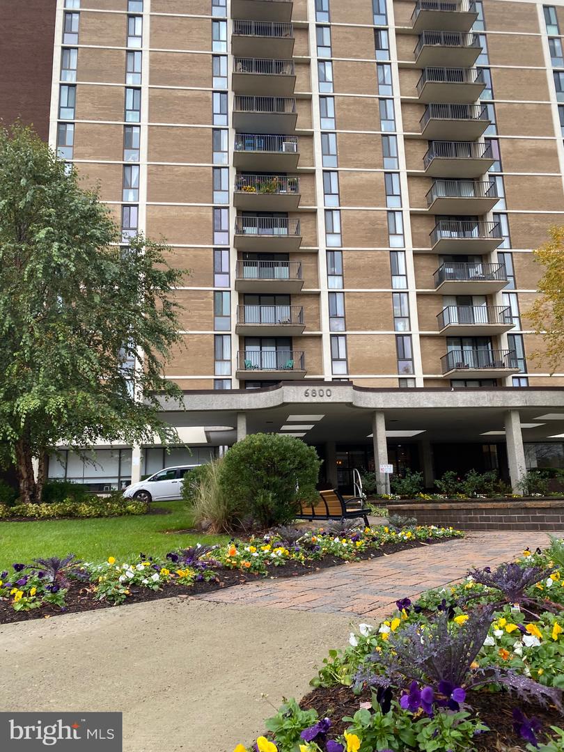 6800 Fleetwood Rd #705 — photo