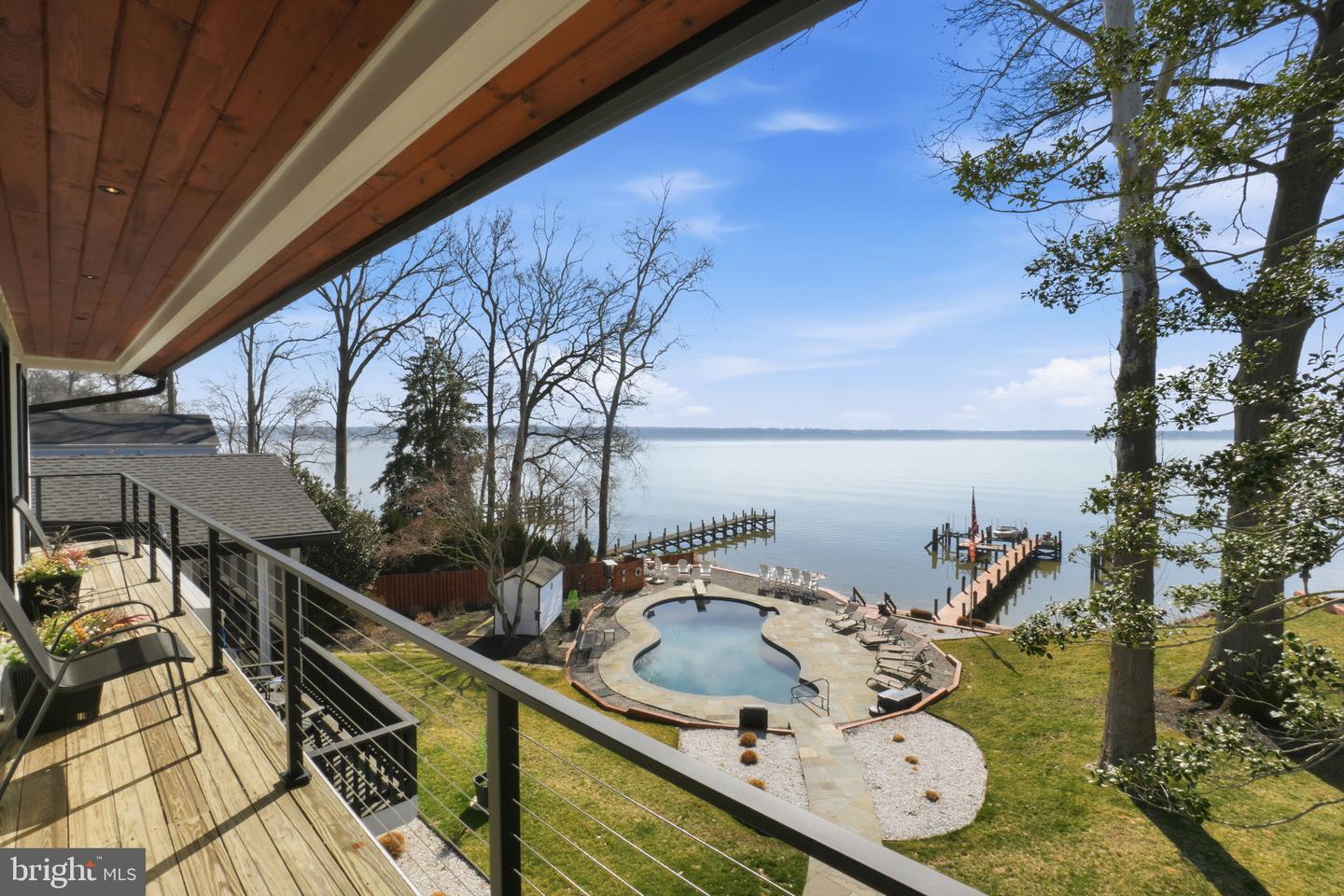 6057 River Dr — photo