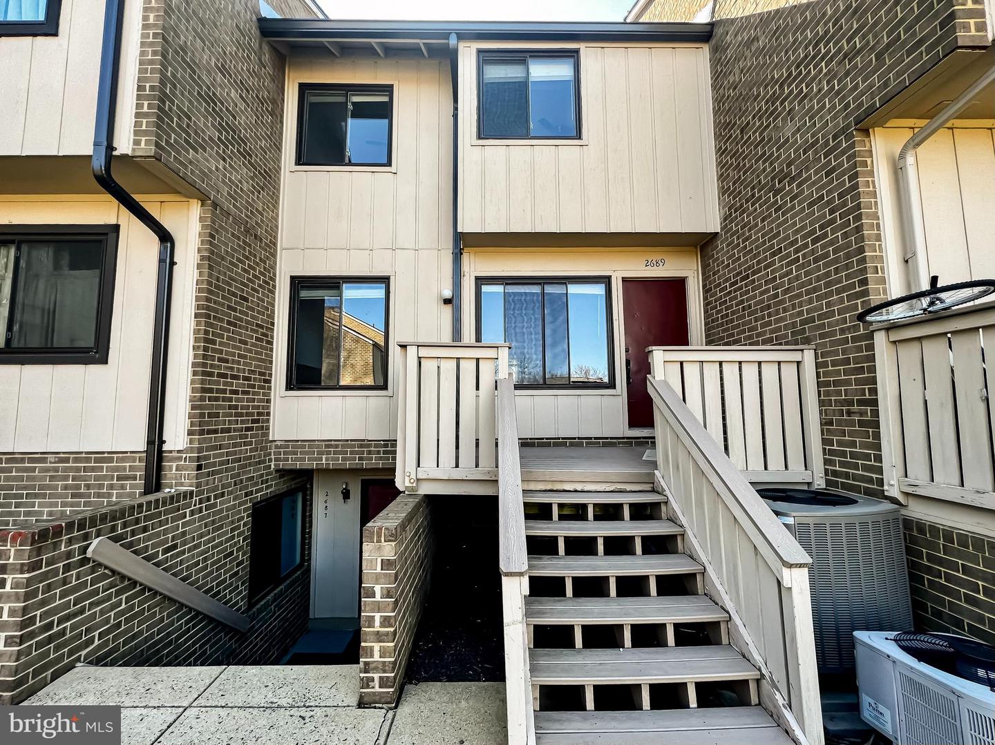 2689 Glengyle Dr #33 — photo