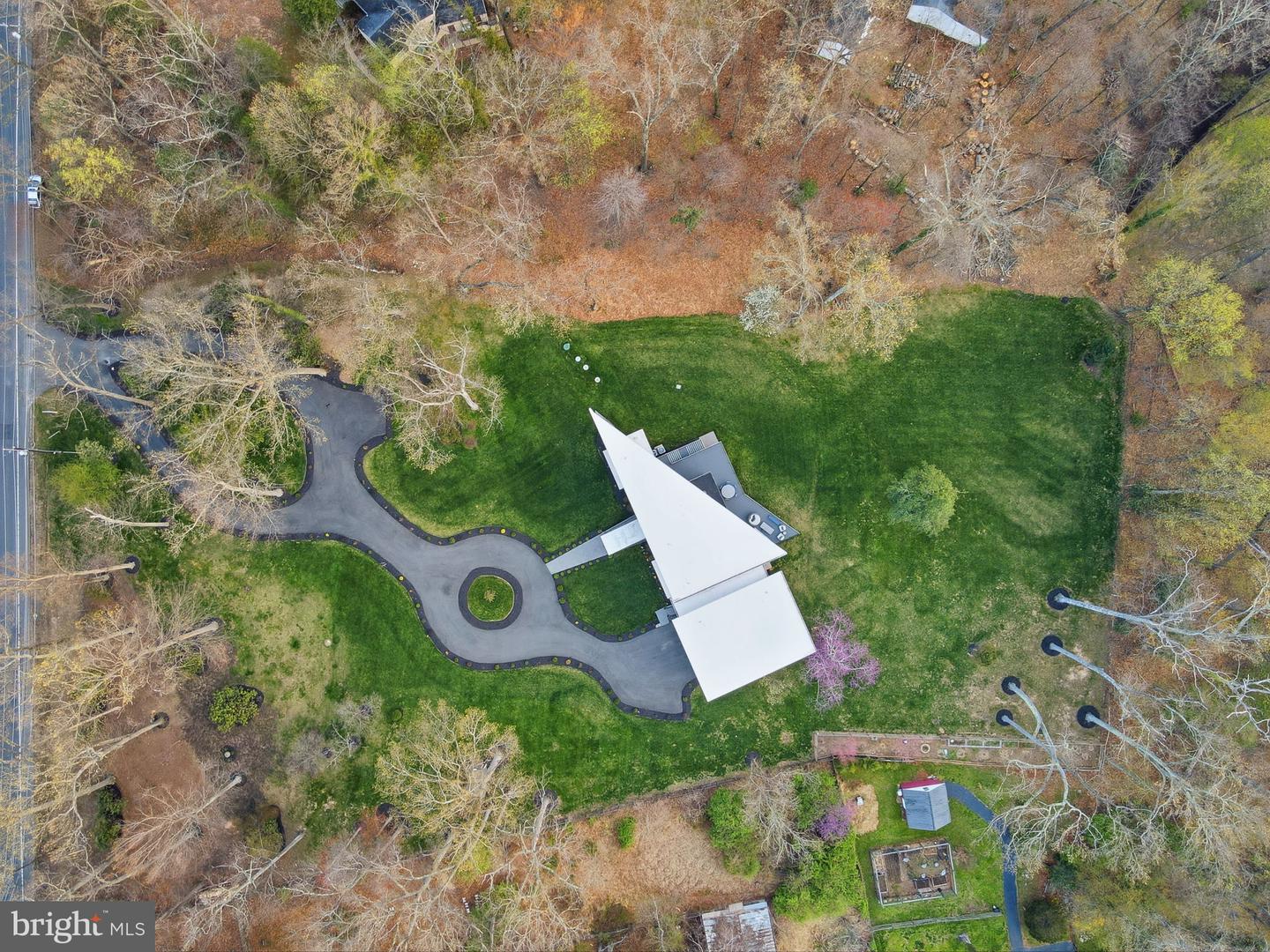 2368 Hunter Mill Rd — photo