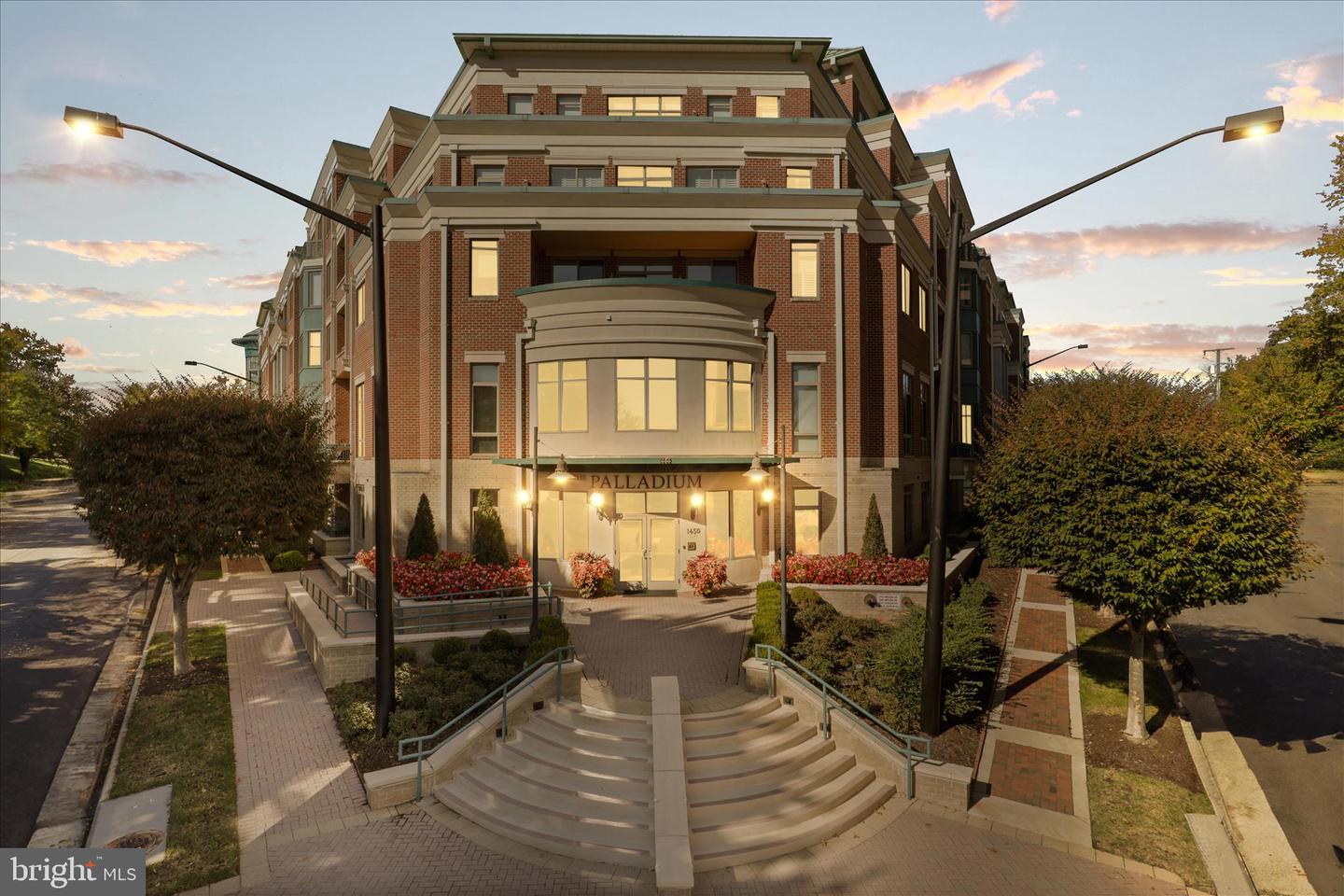 1450 Emerson Ave #G05 — photo