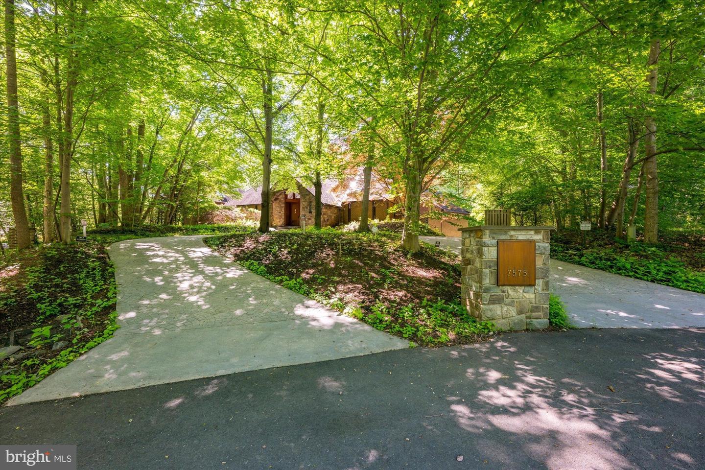 7575 Potomac Fall Road, McLean, VA 22102 — photo 3