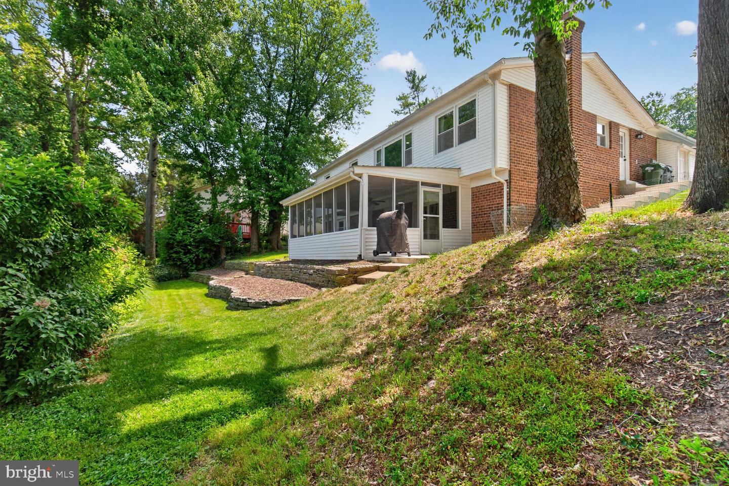 6811 Sydenstricker Road, Springfield, VA 22152 — photo 3