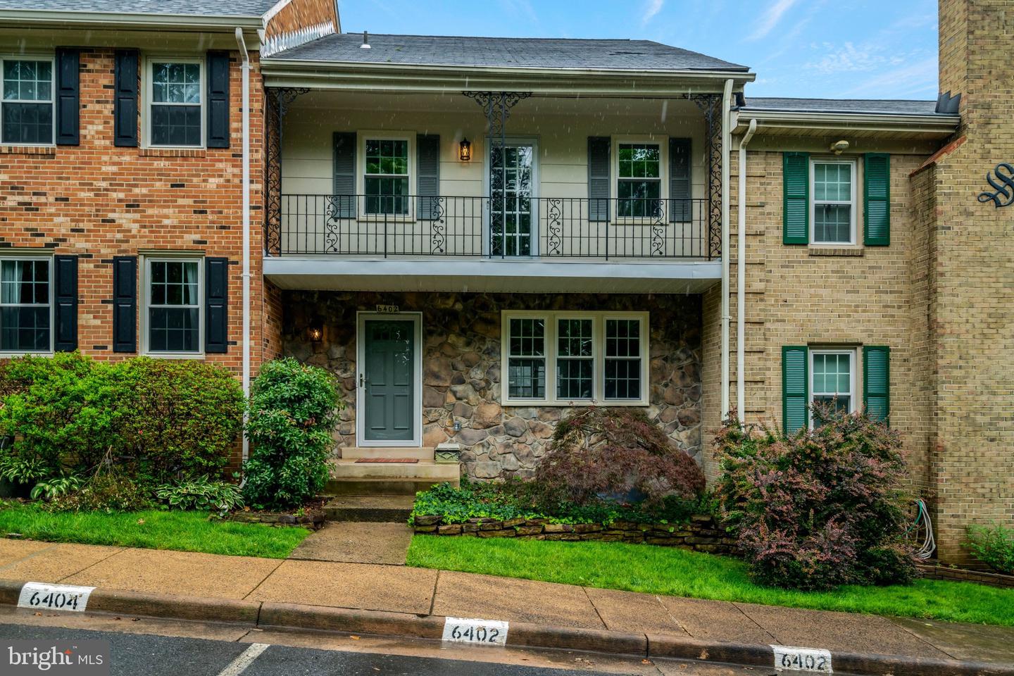 6402 Seven Oaks Ct — photo