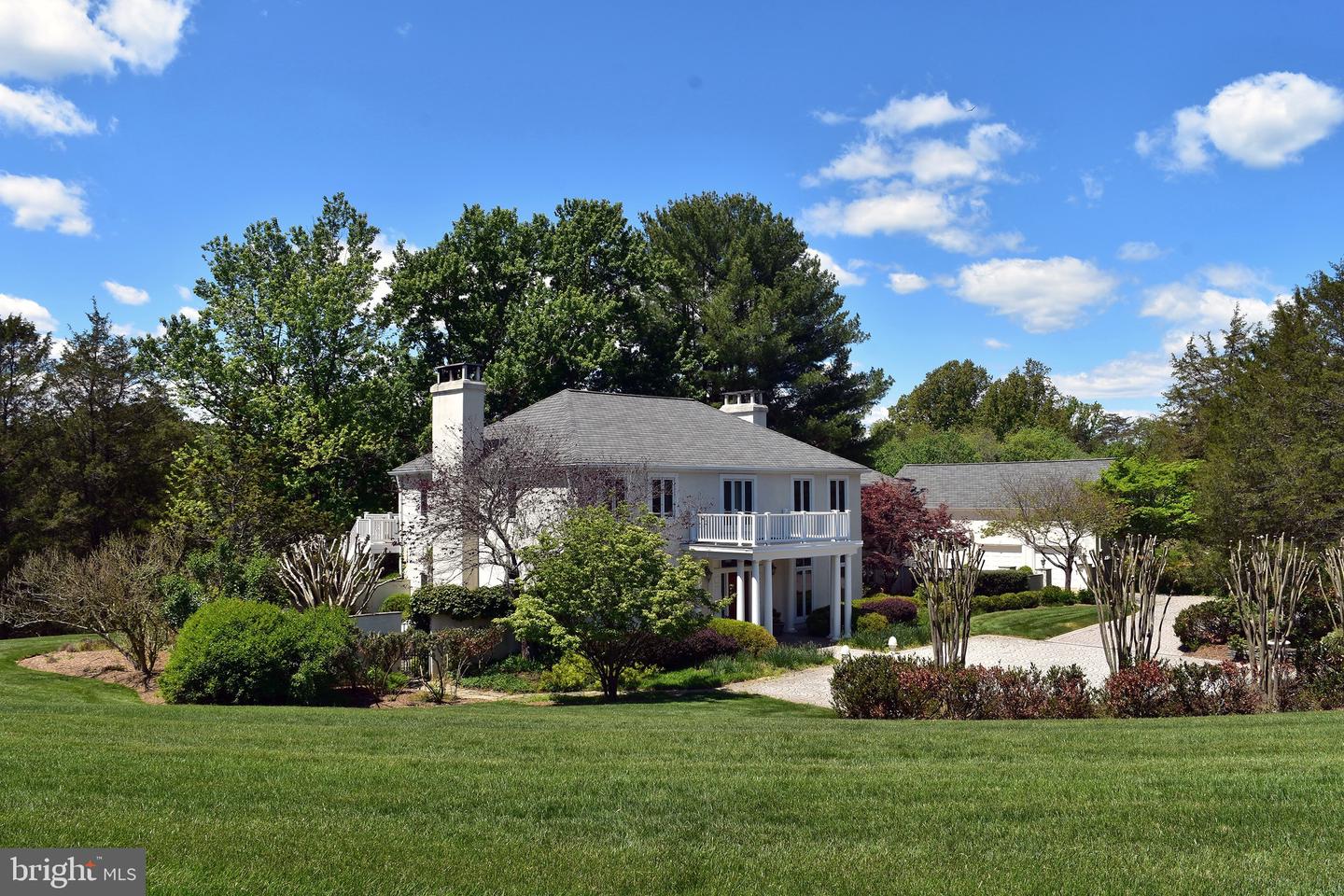 655 Mine Ridge Road, Great Falls, VA 22066