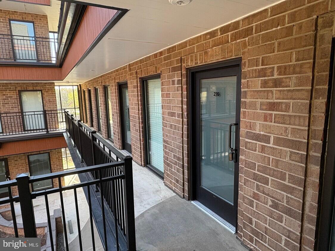 6116 Rolling Road #216, Springfield, VA 22152